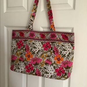 Vera Bradley tea garden shoulder/tote bag. never used.